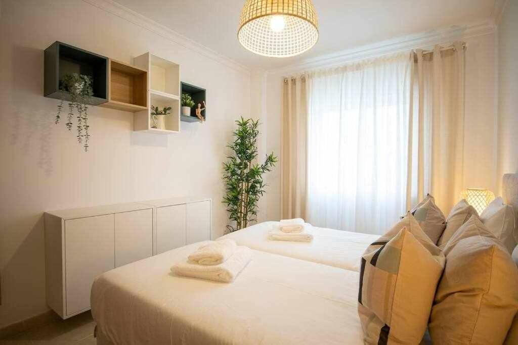 Modern 3Br Apt W/ Lg Terrace, Bbq, Ac & Parking ตาวิรา ภายนอก รูปภาพ