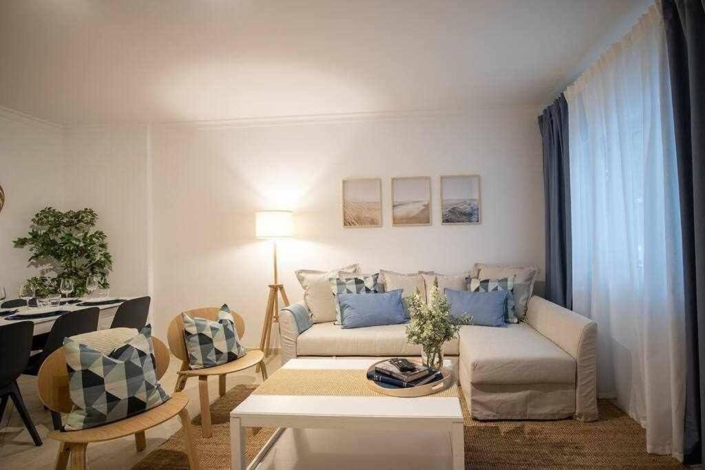 Modern 3Br Apt W/ Lg Terrace, Bbq, Ac & Parking ตาวิรา ภายนอก รูปภาพ