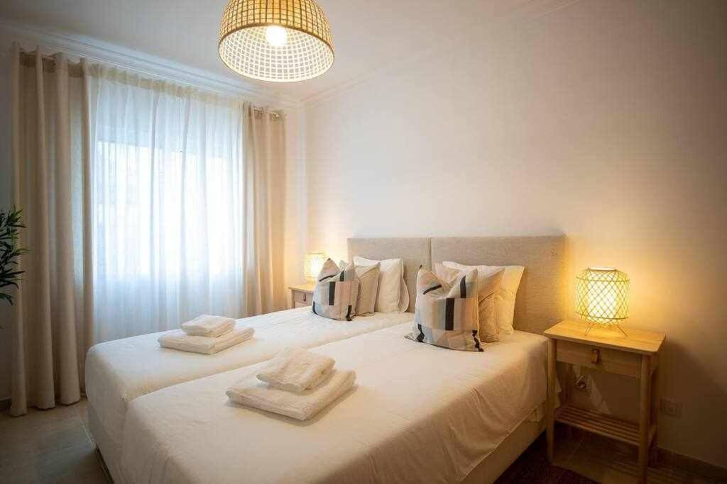 Modern 3Br Apt W/ Lg Terrace, Bbq, Ac & Parking ตาวิรา ภายนอก รูปภาพ