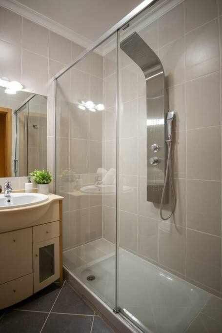 Modern 3Br Apt W/ Lg Terrace, Bbq, Ac & Parking ตาวิรา ภายนอก รูปภาพ